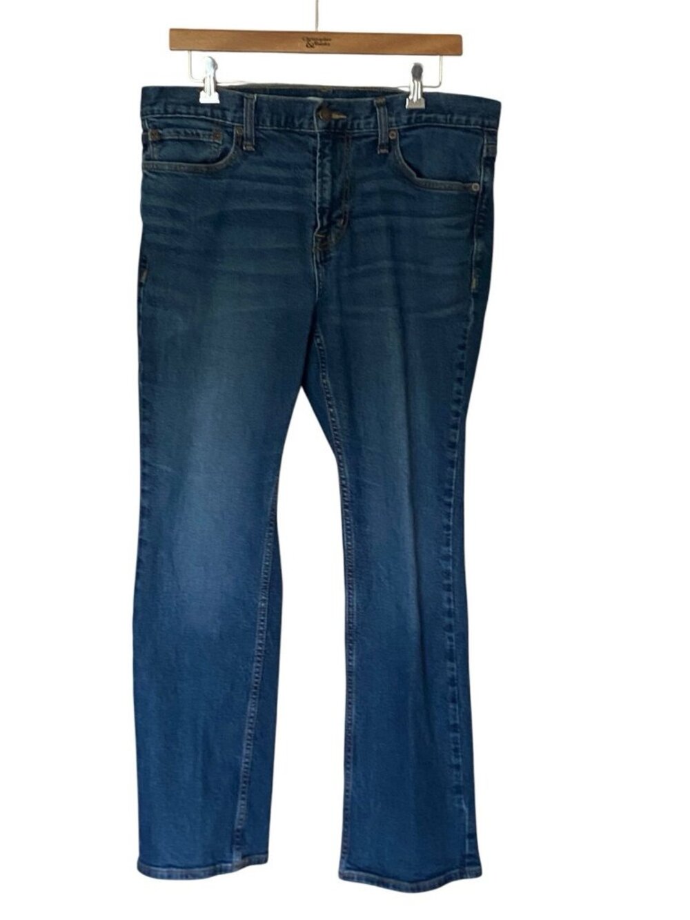 Old Navy Built-In Flex Boot Cut Jeans Men's 34x30 Medium Wash Stretch Classic